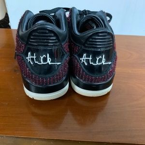 Jordan Athletic shoes-Red and Black sparkle-8.5